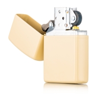 Zippo Reg Flat Sand